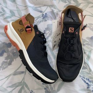 Salomon techamphibian hiking shoes- brand new